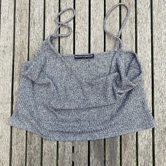 Brandyville Grey Spaghetti Strap Crop Tank | One Size - Picture 2 of 9